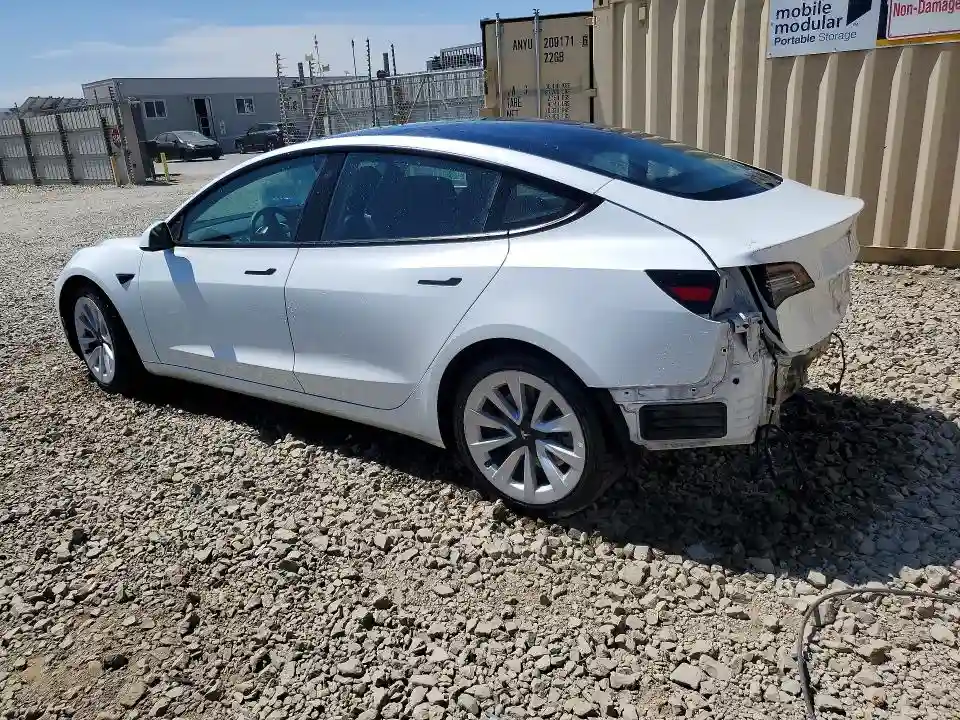 5YJ3E1EA1PF460463 2023 TESLA MODEL 3-1