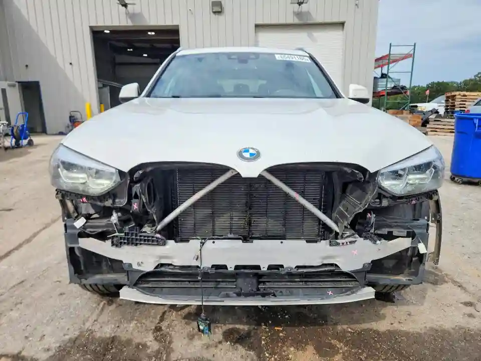 5UXTR7C58KLF26916 2019 BMW X3-4