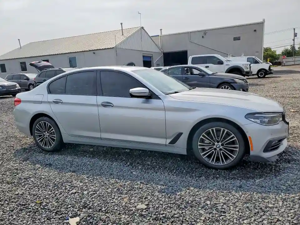WBAJE7C34HG890362 2017 BMW 5 SERIES-3
