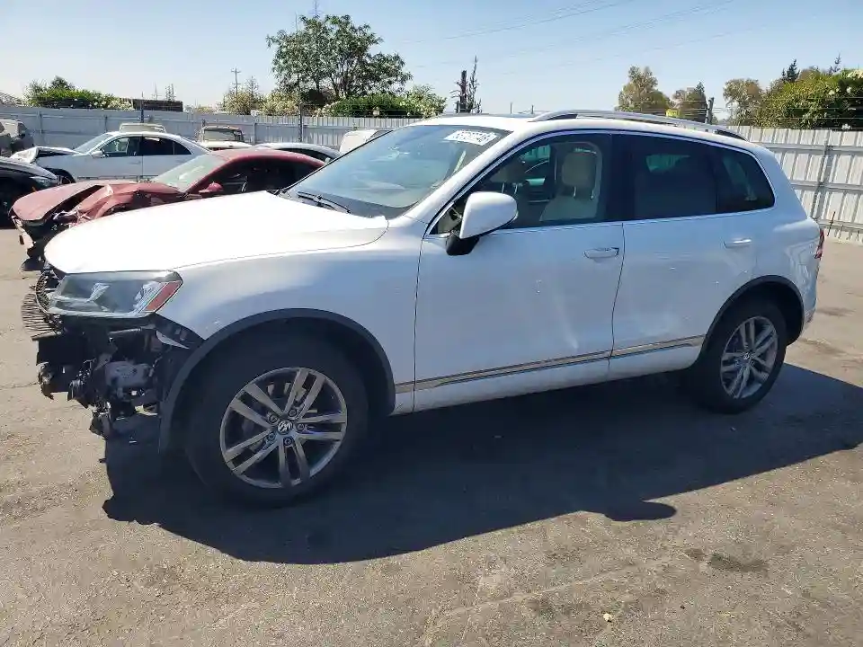WVGEF9BP8FD006290 2015 VOLKSWAGEN TOUAREG-0
