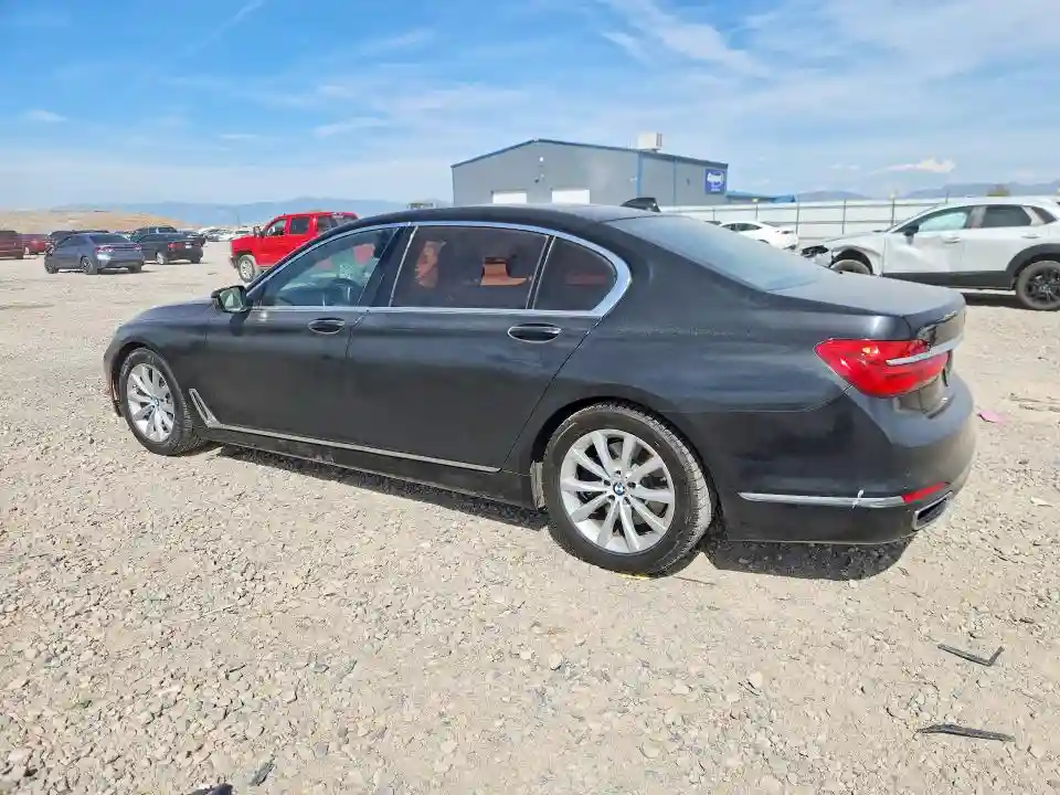 WBA7E2C50GG546685 2016 BMW 7 SERIES-1