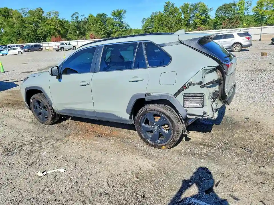 2T3W1RFV2MW157688 2021 TOYOTA RAV4-1