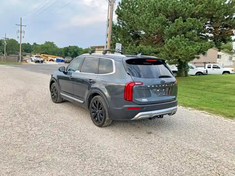5XYP3DHC7LG058410 2020 KIA TELLURIDE-2