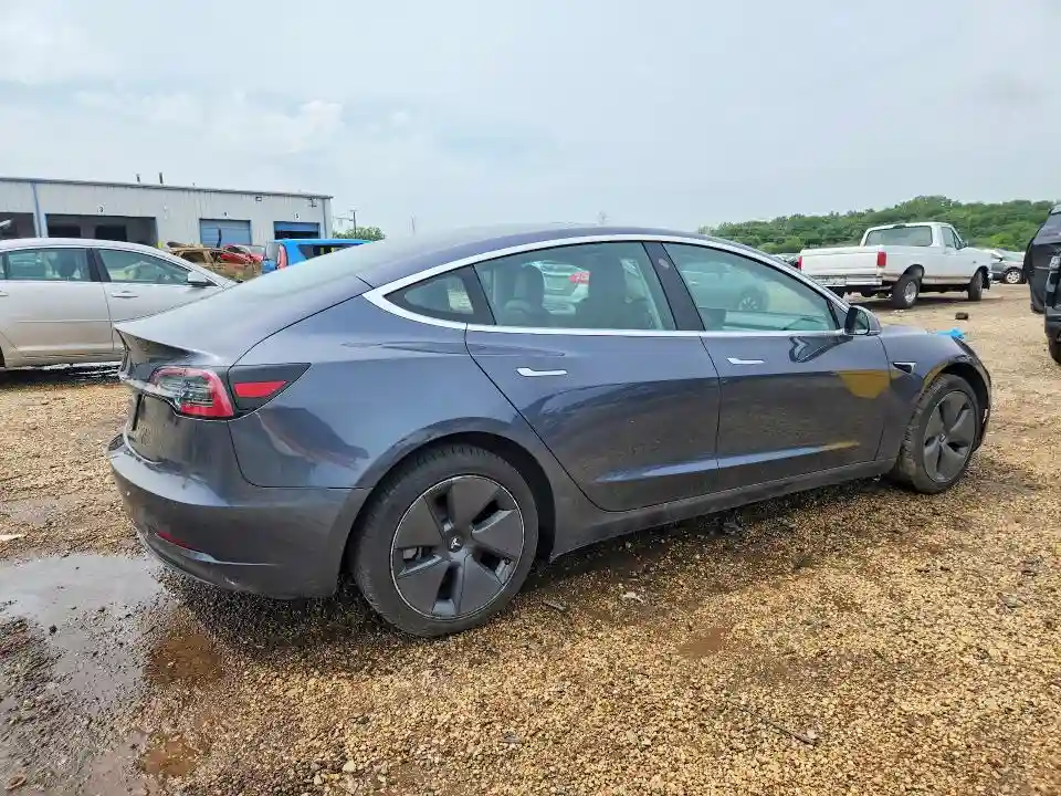5YJ3E1EA6KF482516 2019 TESLA MODEL 3-2