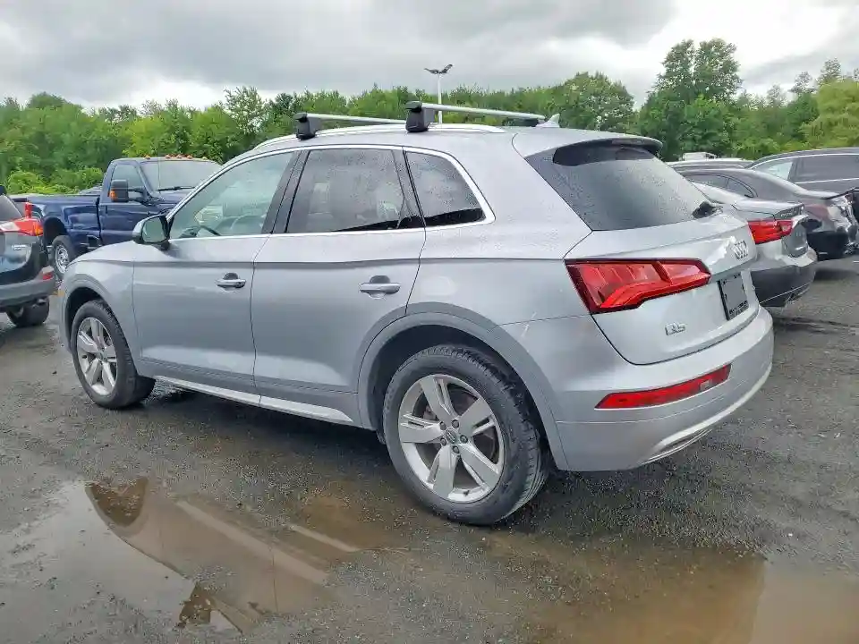 WA1BNAFY6K2076630 2019 AUDI Q5-1