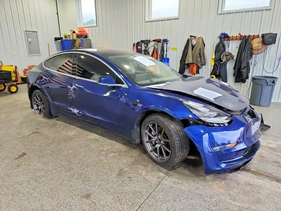 5YJ3E1EA5JF125035 2018 TESLA MODEL 3-3