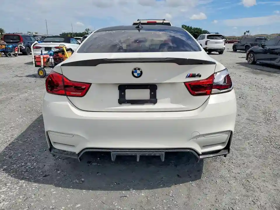 WBS3R9C59FK333107 2015 BMW M4-5