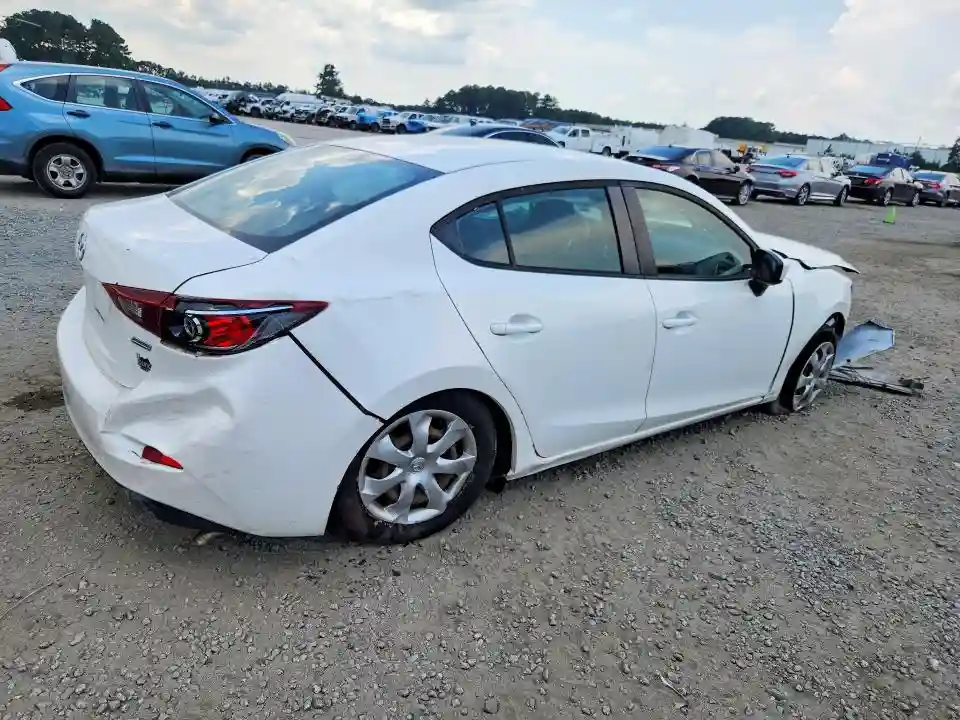 3MZBM1T77GM321209 2016 MAZDA 3-2
