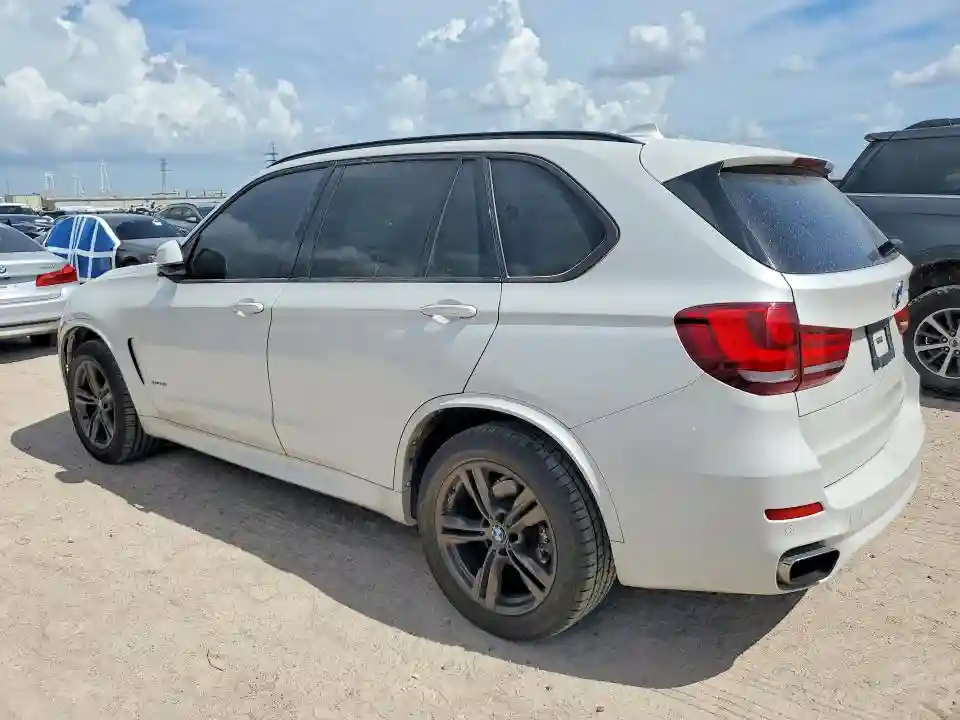 5UXKR0C5XF0P03666 2015 BMW X5-1
