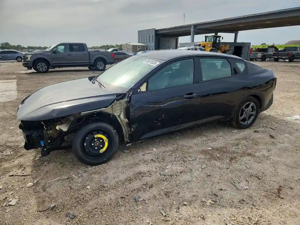 3KPFT4DE3SE210889 2025 KIA K4 LXS-0