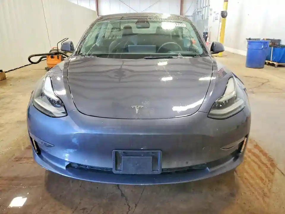 5YJ3E1EA7NF186392 2022 TESLA MODEL 3-4
