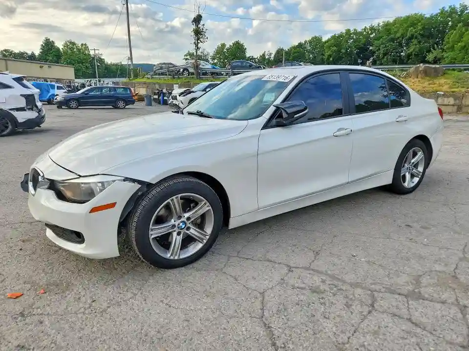WBA3B1G53FNT63643 2015 BMW 3 SERIES-0