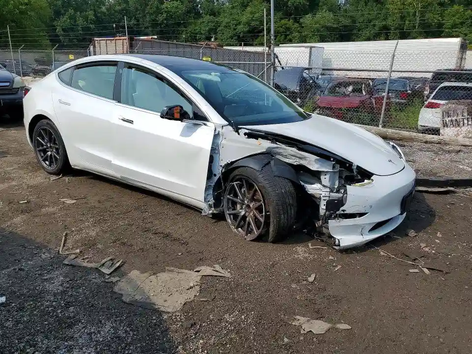 5YJ3E1EA4KF486614 2019 TESLA MODEL 3-3