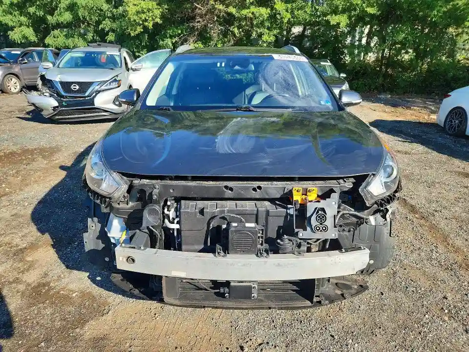 KNDCC3LG6N5160327 2022 KIA NIRO EV S-4