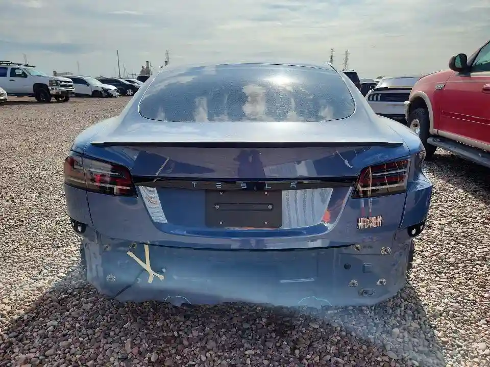 5YJSA1E64TF558691 2026 TESLA MODEL S-5