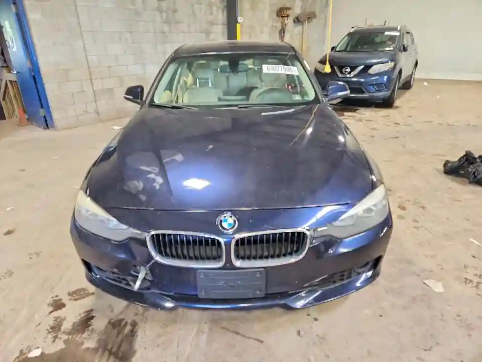 WBA3B5G59FNS19828 2015 BMW 3 SERIES-4