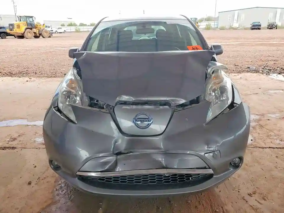 1N4BZ0CP5HC300690 2017 NISSAN LEAF-4