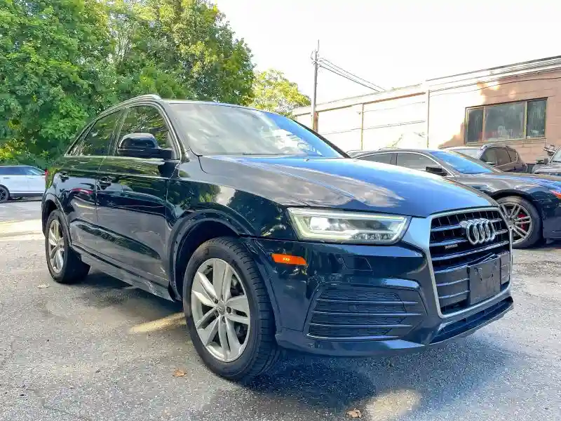 WA1JCCFS0JR010508 2018 AUDI Q3-0