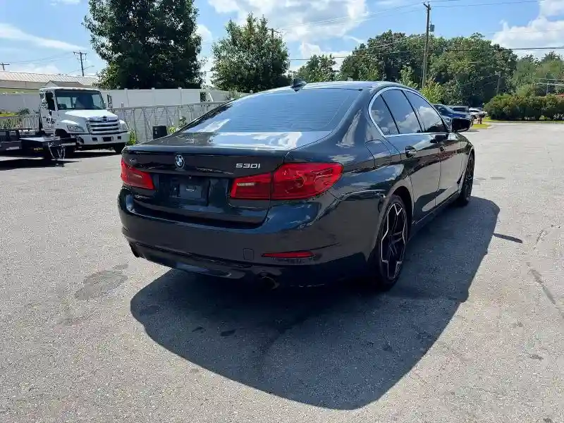 WBAJA7C3XHG905605 2017 BMW 5 SERIES-2