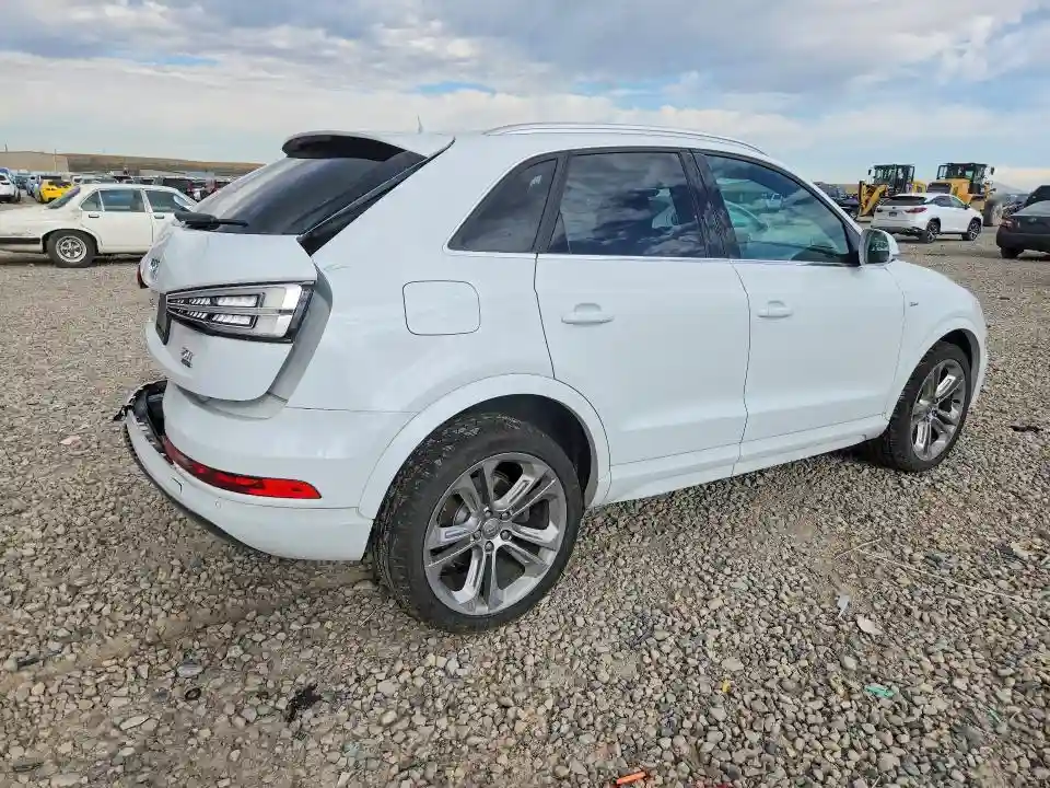 WA1JCCFS0HR010759 2017 AUDI Q3-2