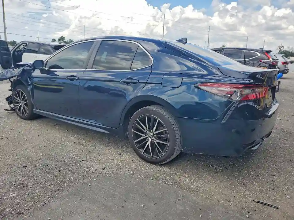 4T1G11AK0MU535387 2021 TOYOTA CAMRY-1