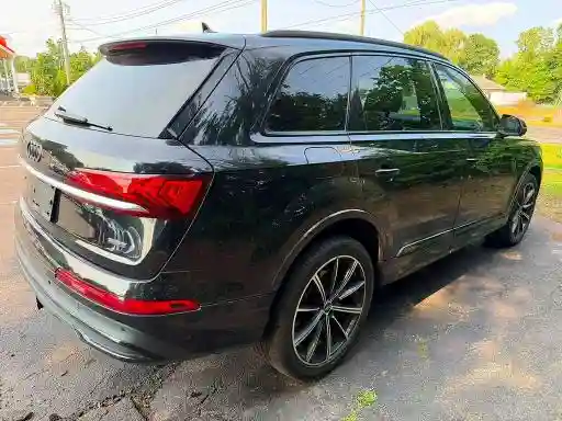 WA1LXAF72MD018267 2021 AUDI Q7-2
