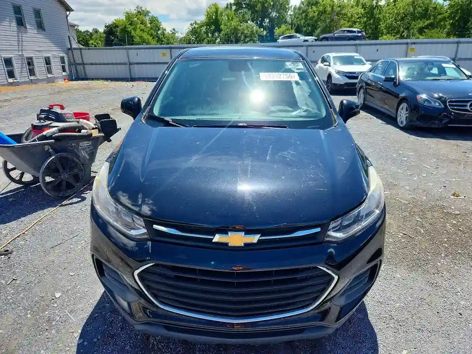 3GNCJKSB5JL322343 2018 CHEVROLET TRAX-4