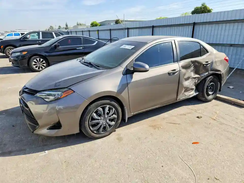 5YFBURHE6KP863766 2019 TOYOTA COROLLA-0