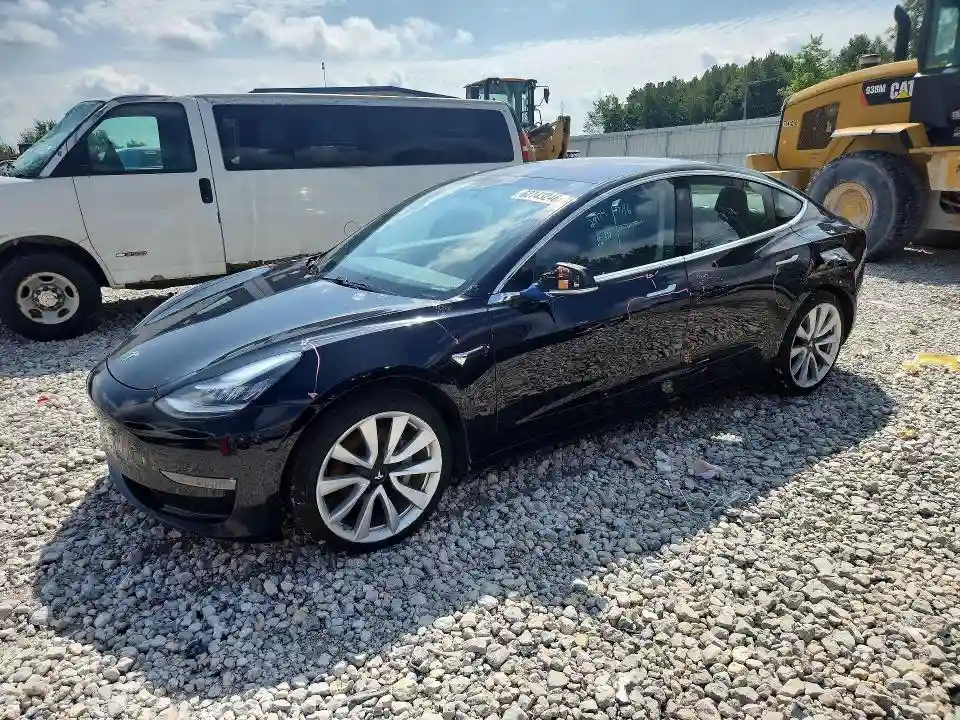5YJ3E1EB7JF115714 2018 TESLA MODEL 3-0