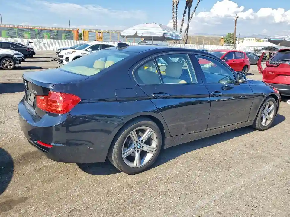WBA3C1C57FP851212 2015 BMW 3 SERIES-2