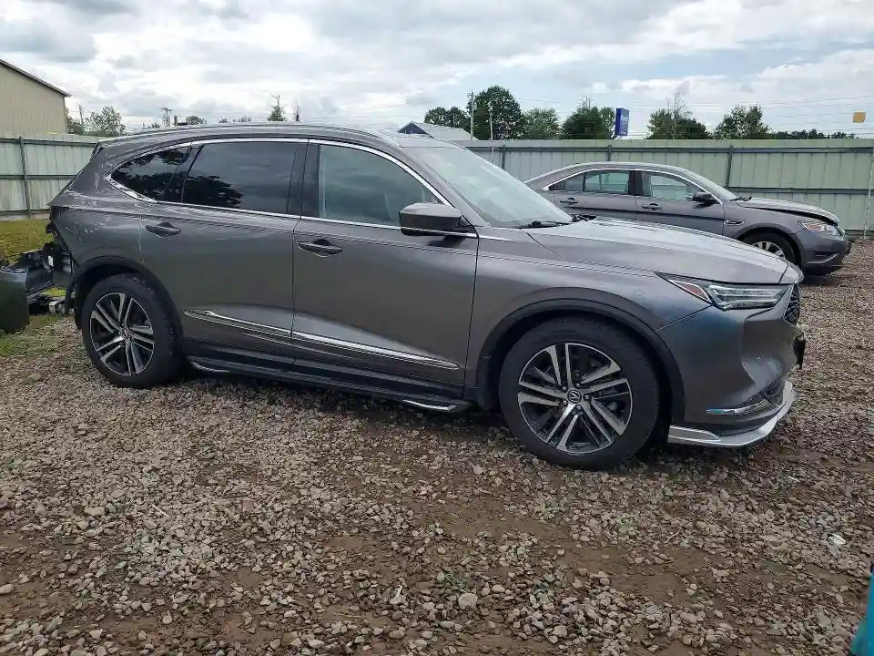 5J8YE1H88NL003806 2022 ACURA MDX-3