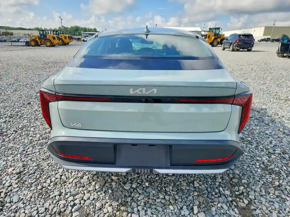 3KPFT4DE6SE074984 2025 KIA K4 LXS-5