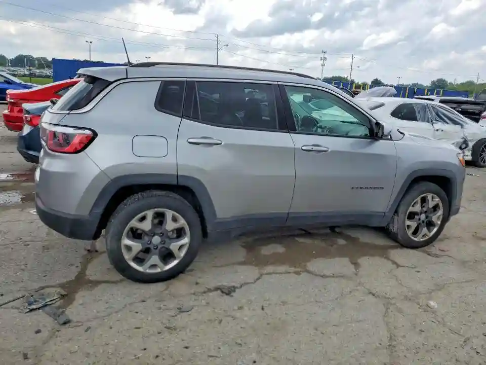 3C4NJDCB2KT620720 2019 JEEP COMPASS-2