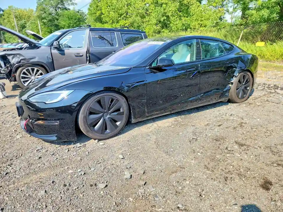 5YJSA1E52RF543624 2024 TESLA MODEL S-0