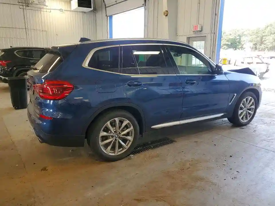 5UXTR9C59KLD93837 2019 BMW X3-2