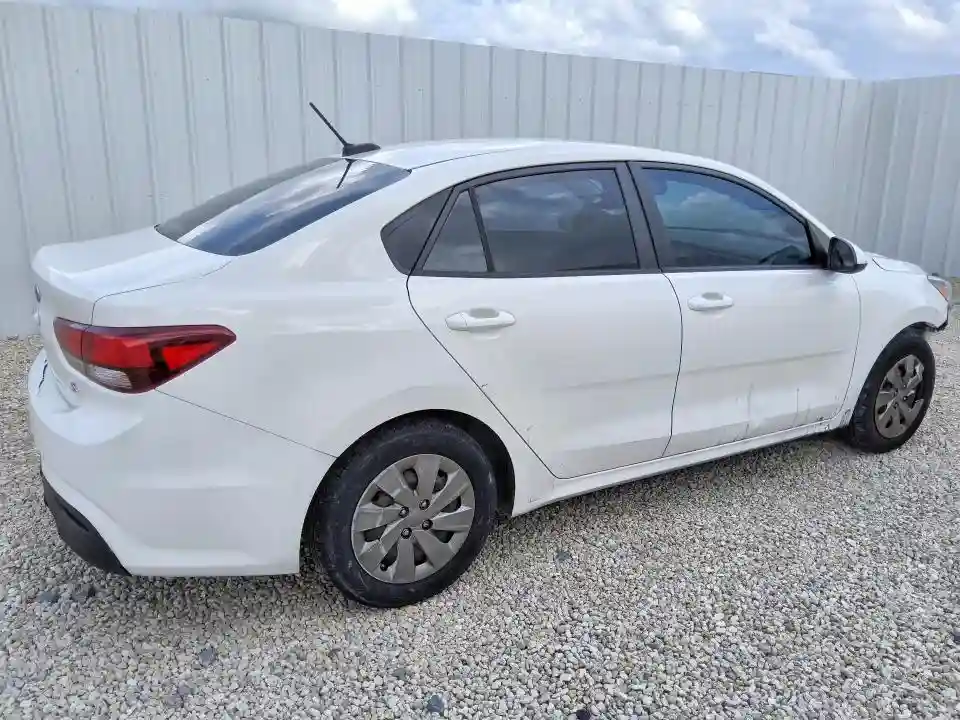 3KPA24AD4LE337094 2020 KIA RIO-2