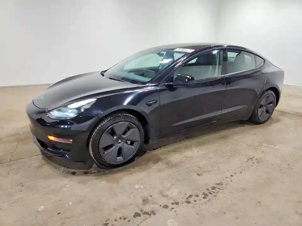 5YJ3E1EB4NF288788 2022 TESLA MODEL 3-0