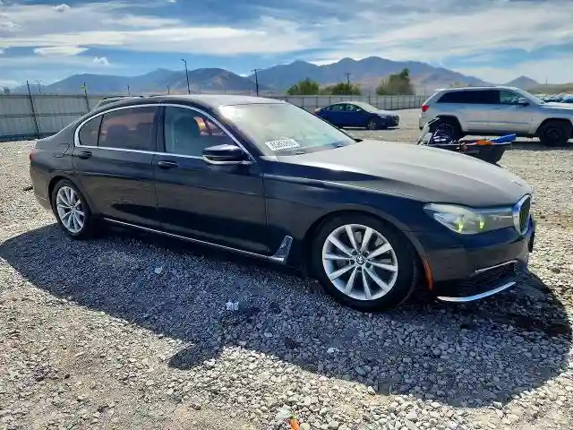 WBA7E2C50GG546685 2016 BMW 7 SERIES-3
