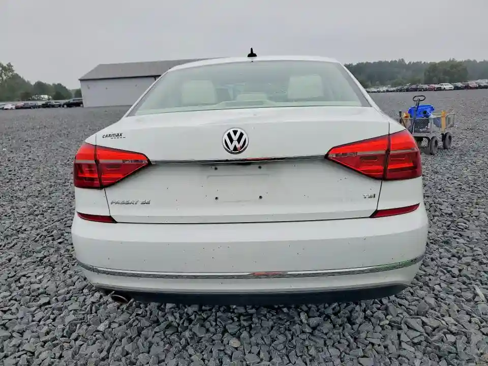 1VWBT7A33GC061334 2016 VOLKSWAGEN PASSAT-5