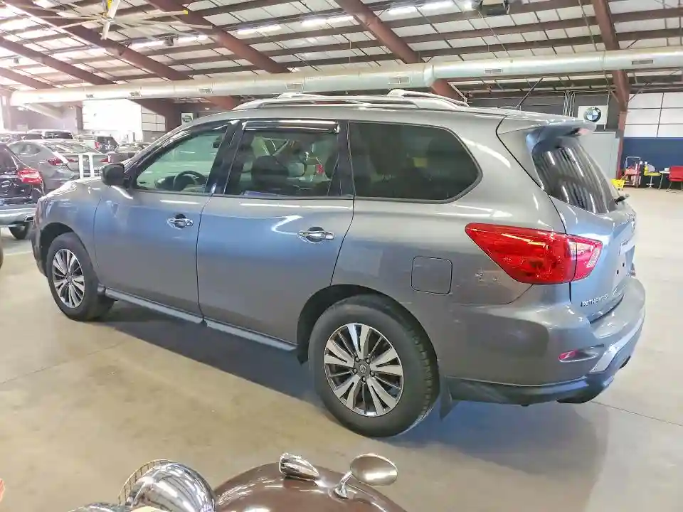5N1DR2MM4JC674325 2018 NISSAN PATHFINDER-1