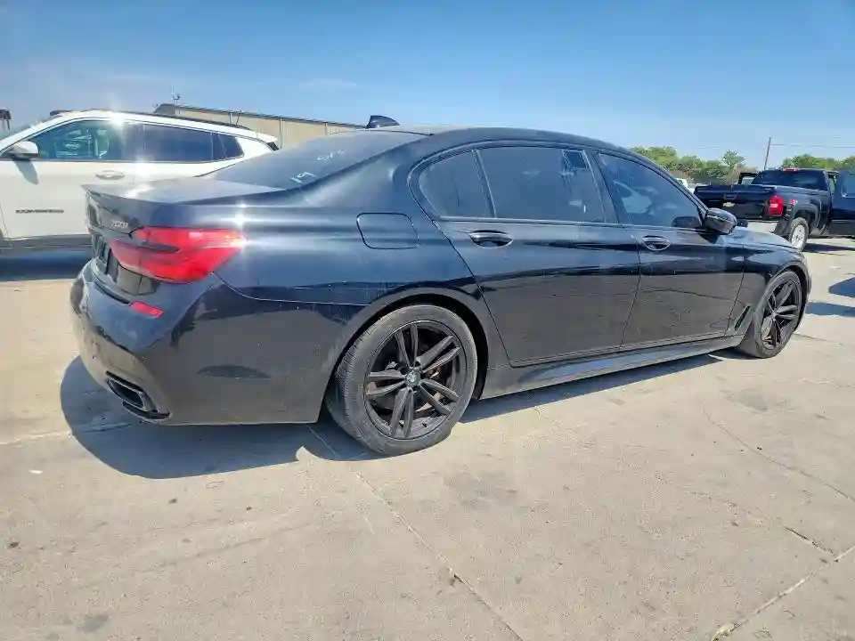WBA7F2C51KB239416 2019 BMW 7 SERIES-2