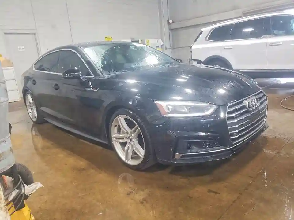 WAUFNCF50JA059400 2018 AUDI A5-3