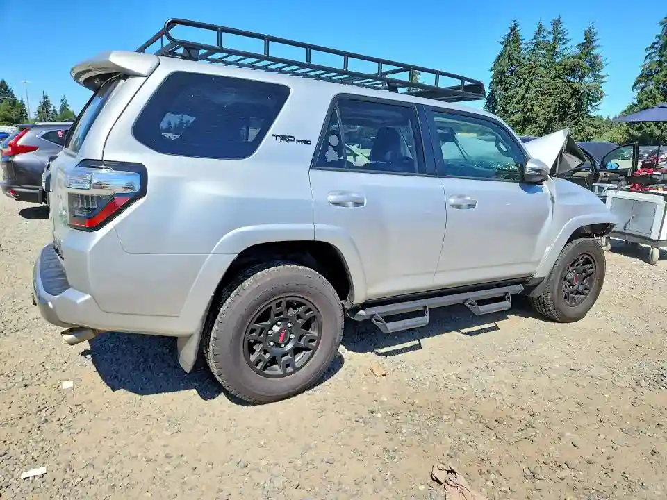 JTEBU5JRXH5407910 2017 TOYOTA 4RUNNER-2