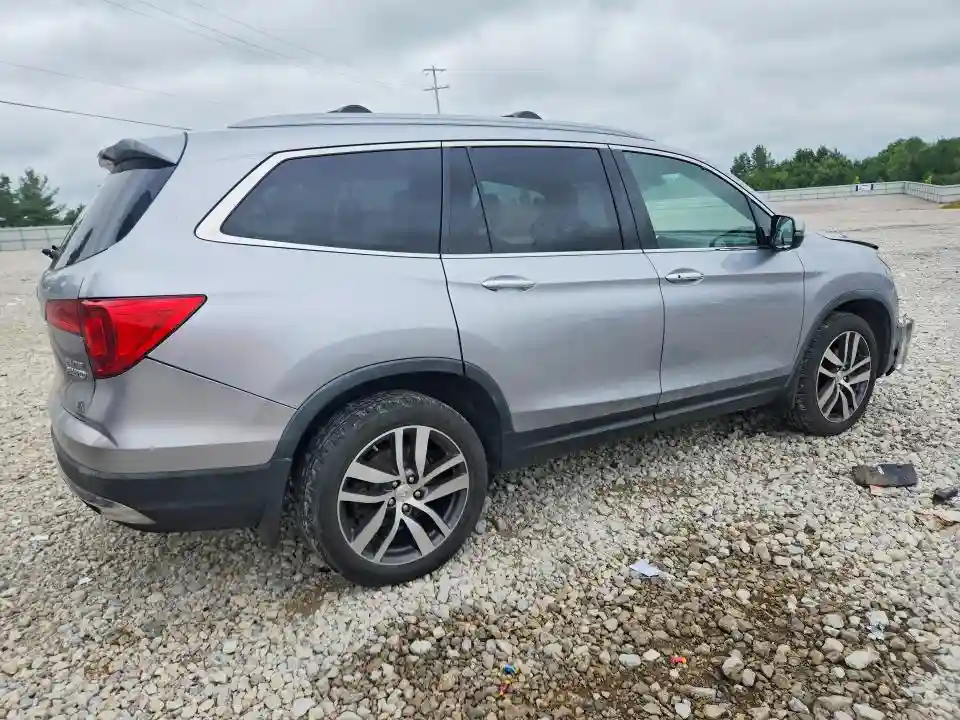 5FNYF6H04HB062085 2017 HONDA PILOT-2