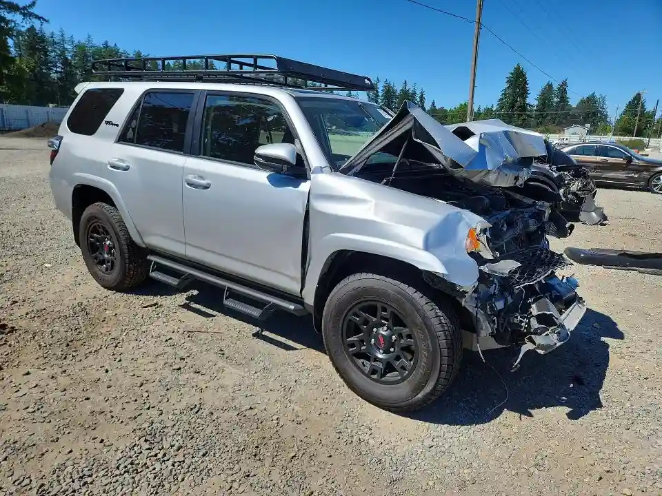 JTEBU5JRXH5407910 2017 TOYOTA 4RUNNER-3