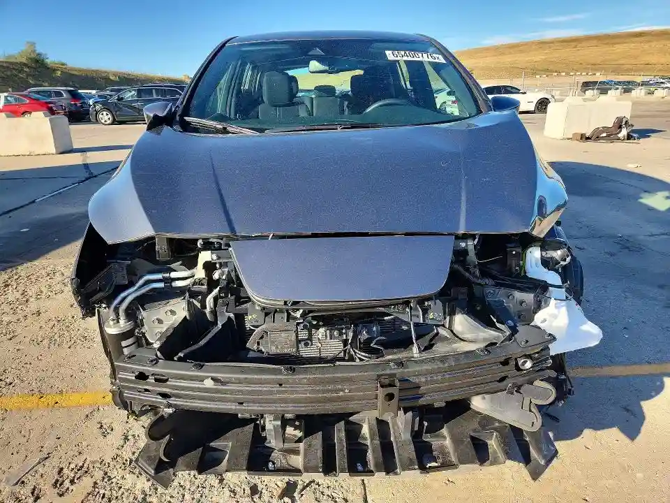 1N4CZ1CV2SC560237 2025 NISSAN LEAF-4