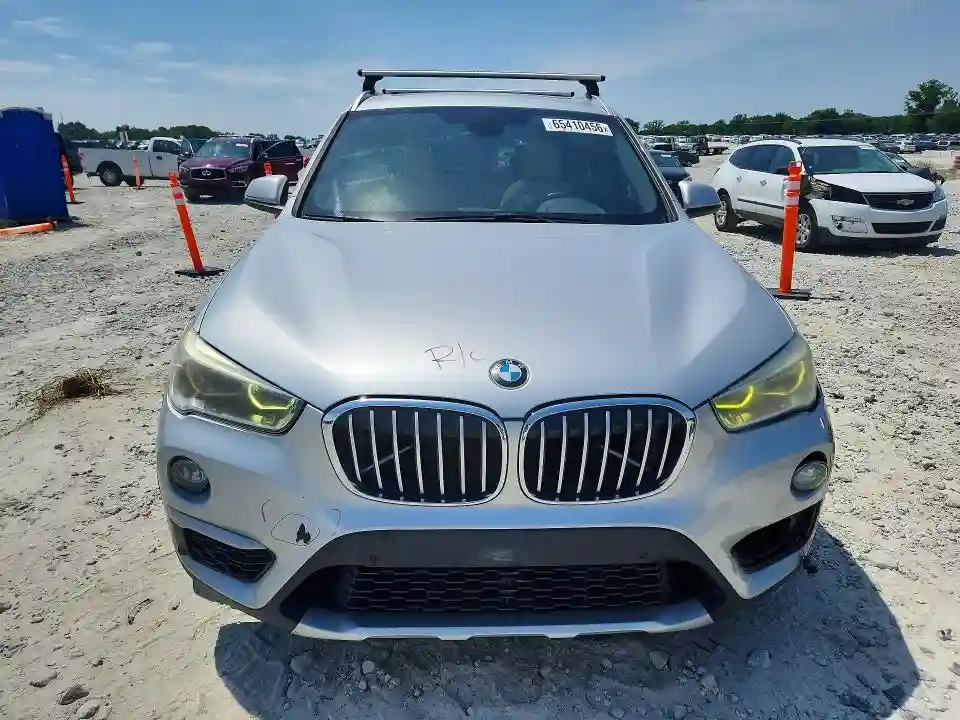 WBXHT3C37H5F71202 2017 BMW X1-4