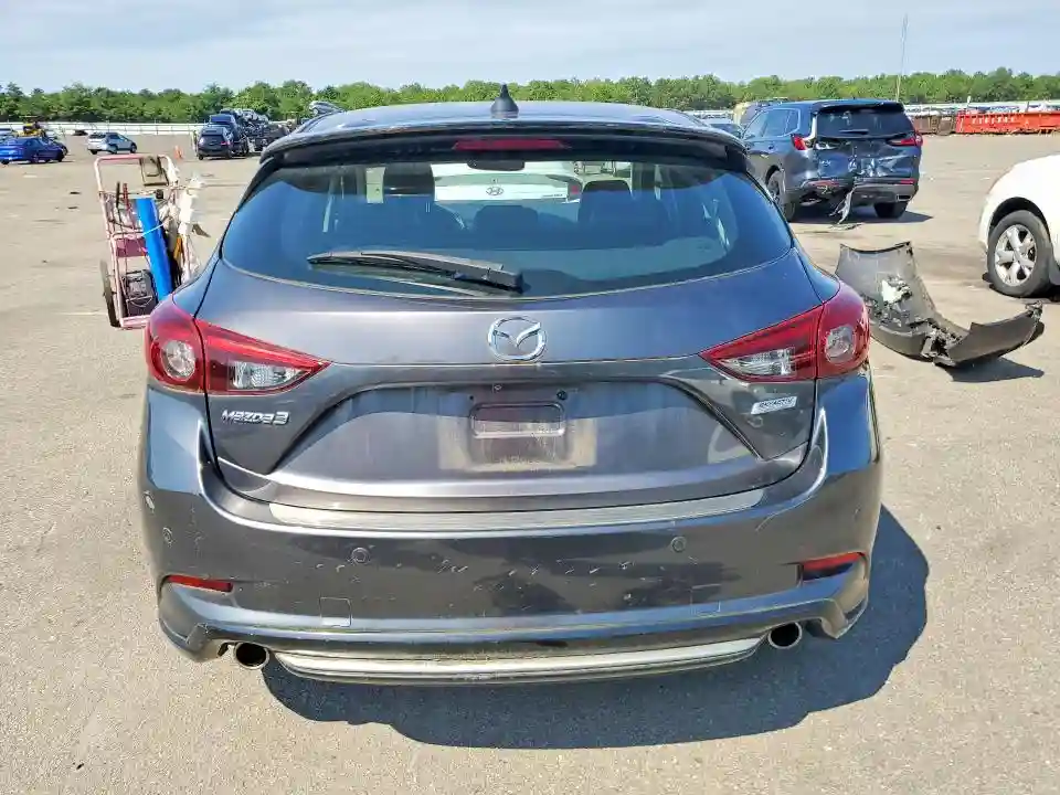 3MZBN1M39JM250868 2018 MAZDA 3-5