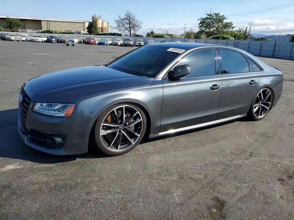 WUAJ5AFD5HN900836 2017 AUDI S8-0