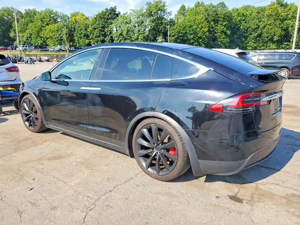5YJXCDE43LF236107 2020 TESLA MODEL X-1
